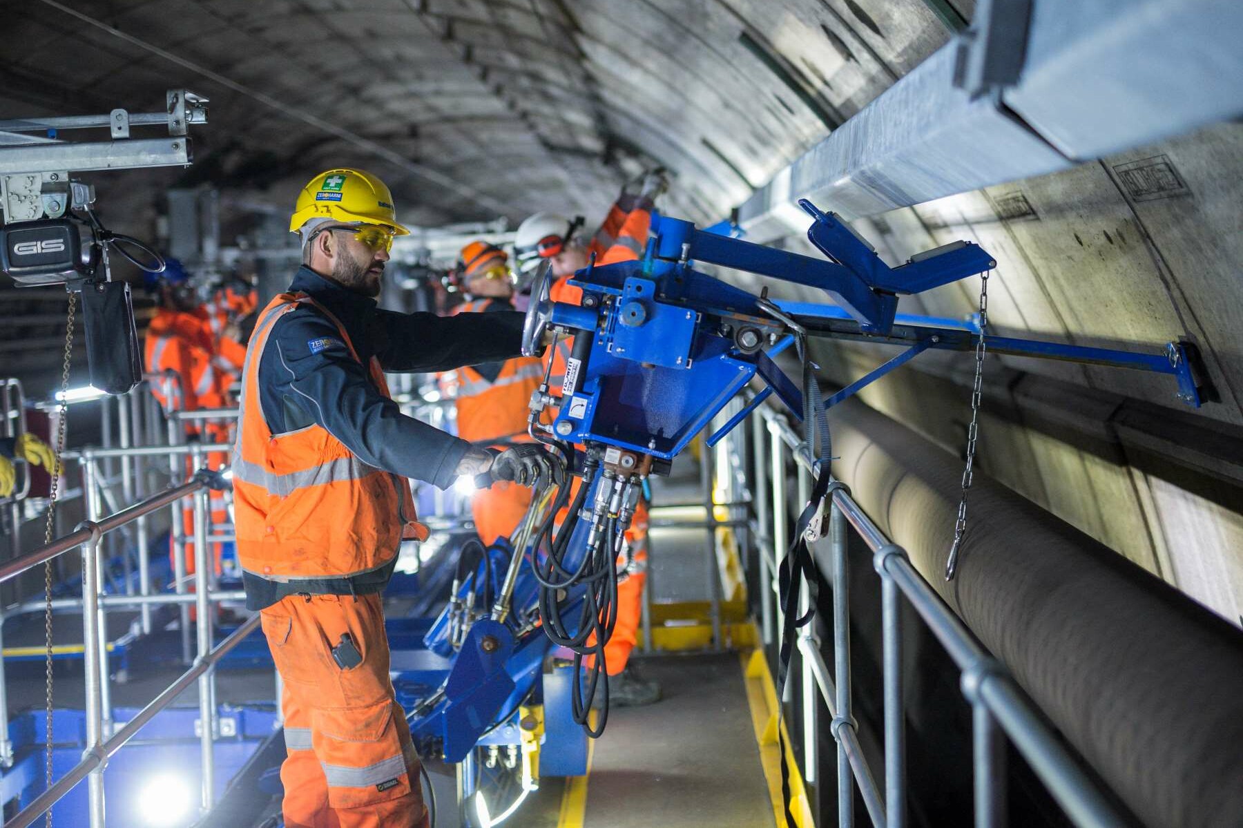 TRAVAILLER CALAIS